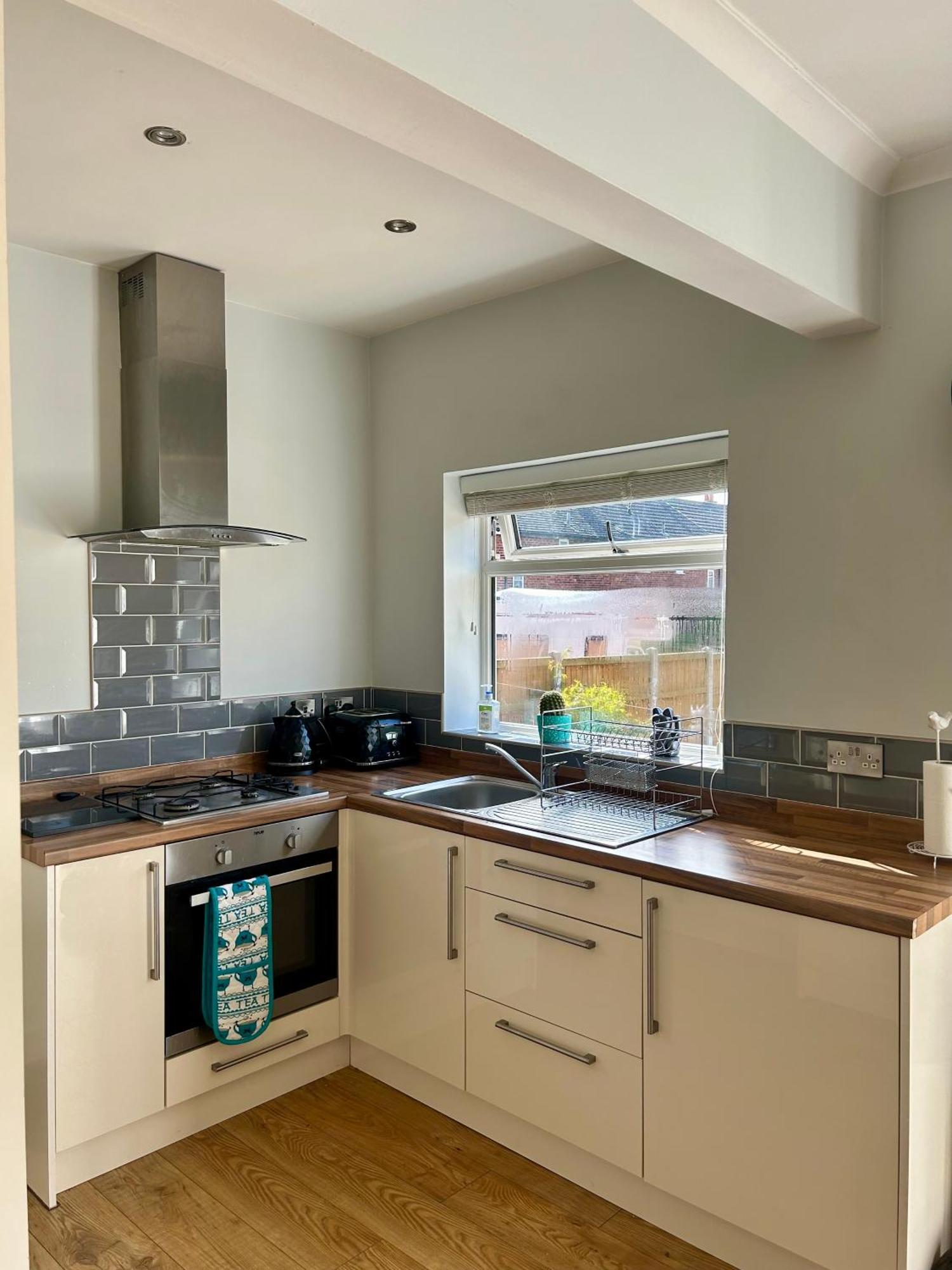 Quiet Double Bedroom With Garden View, Breakfast Hazel Grove Extérieur photo